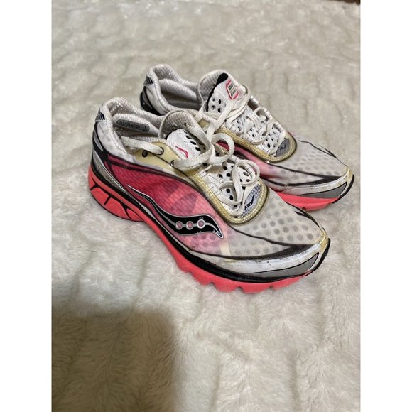 Saucony Kinvara 7 White Pink Mesh Running Shoes 10072-3 Womens Size 7 Flaws - Picture 3 of 9